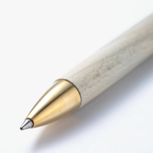 Handcrafted ballpoint pen - クロガネモチ